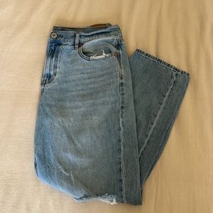 AE 90’s Straight Jeans